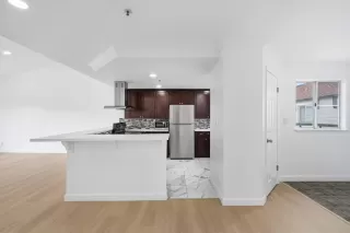 Photo #5: ML82035417 Listing