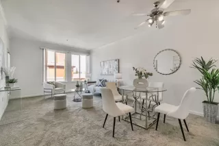 Photo #4: ML82035438 Listing 