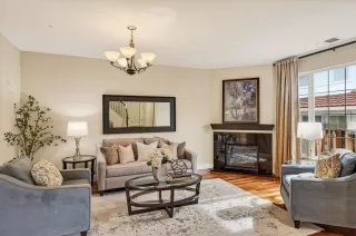 Photo #2: ML82035439 Listing 