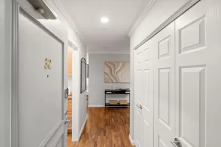 Photo #5: ML82035478 Listing 