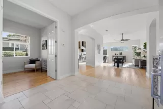 Photo #2: ML82035491 Listing 