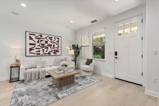 Photo #2: ML82035492 Listing 