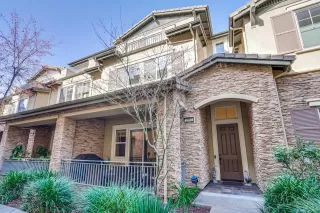 Photo #2: ML82035636 Listing 