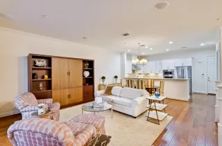 Photo #6: ML82035636 Listing 