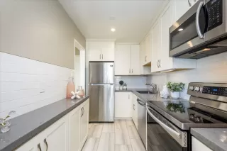 Photo #6: ML82035649 Listing 