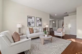 Photo #4: ML82035660 Listing 