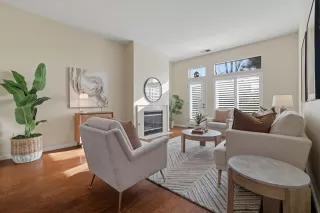 Photo #5: ML82035660 Listing 