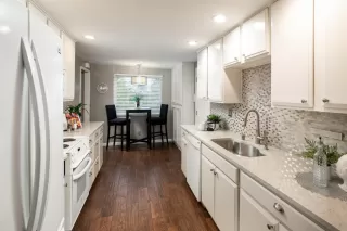 Photo #5: ML82035673 Listing