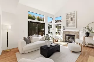 Photo #6: ML82035686 Listing 