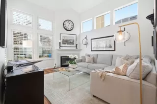 Photo #2: ML82035710 Listing 