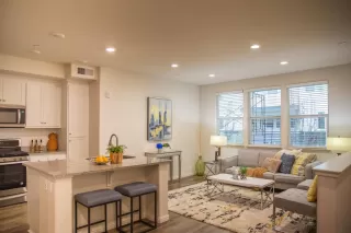 Photo #4: ML82035726 Listing 