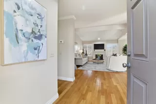 Photo #2: ML82035799 Listing 