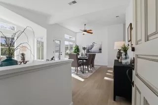 Photo #3: ML82035827 Listing 