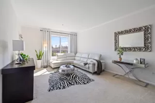 Photo #4: ML82036005 Listing 