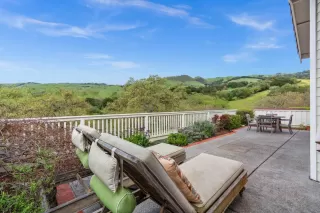 Photo #4: ML82036043 Listing 