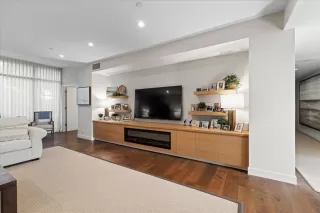 Photo #4: ML82036058 Listing