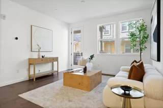 Photo #6: ML82036122 Listing