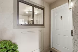 Photo #4: ML82036138 Listing 