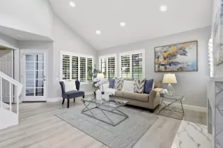 Photo #4: ML82036192 Listing 