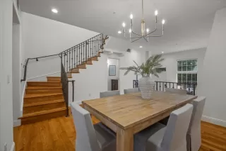 Photo #6: ML82036207 Listing