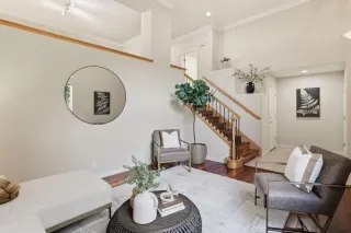 Photo #5: ML82036209 Listing 