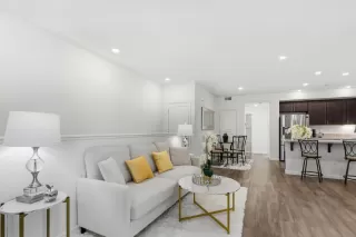 Photo #5: ML82036216 Listing