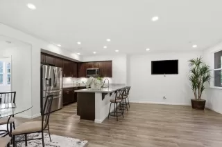 Photo #6: ML82036216 Listing