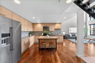 Photo #6: ML82036217 Listing 