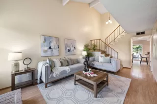 Photo #5: ML82036256 Listing