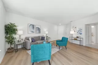 Photo #4: ML82036286 Listing 