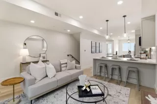 Photo #1: ML82036289 Listing 