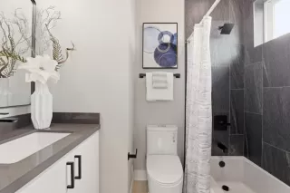 Photo #6: ML82036289 Listing 