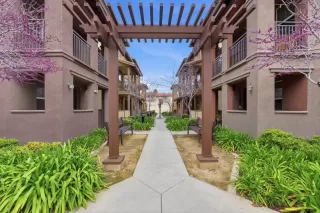 Photo #5: ML82036314 Listing 