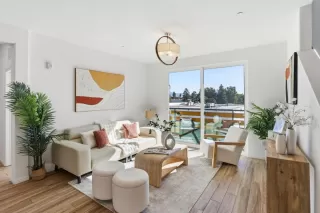 Photo #5: ML82036347 Listing 