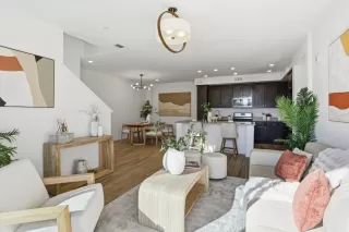 Photo #6: ML82036347 Listing 