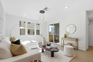 Photo #4: ML82036359 Listing 