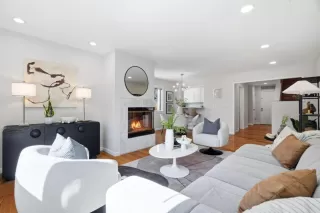 Photo #5: ML82036379 Listing 