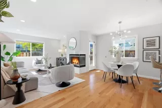 Photo #6: ML82036379 Listing 