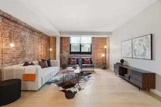 Photo #3: ML82036380 Listing 