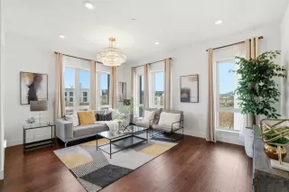 Photo #2: ML82036388 Listing 