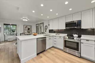 Photo #5: ML82036398 Listing 