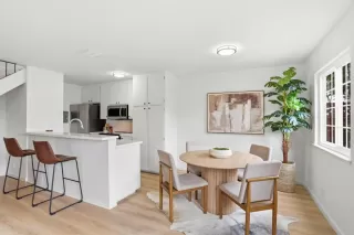 Photo #6: ML82036477 Listing 