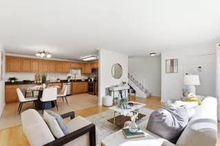 Photo #5: ML82036479 Listing