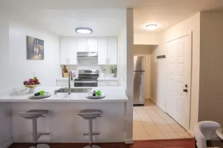 Photo #4: ML82036500 Listing