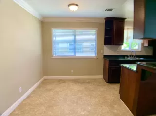 Photo #6: ML82036520 Listing 