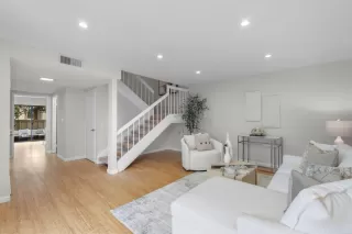 Photo #6: ML82036530 Listing 