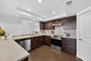 Photo #4: ML82036563 Listing