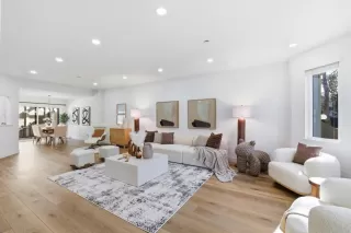 Photo #1: ML82036578 Listing 