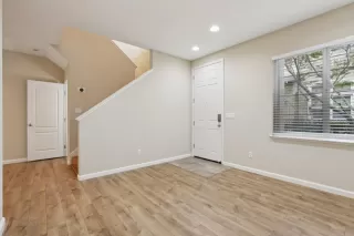 Photo #6: ML82036589 Listing