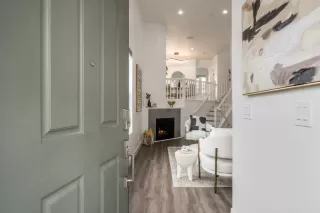 Photo #3: ML82036658 Listing